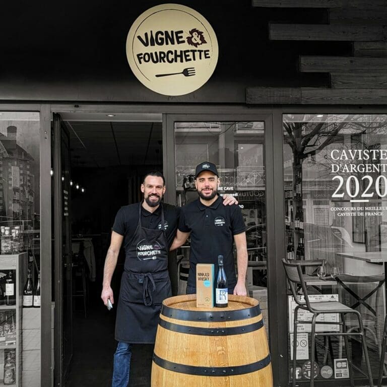 78. VIGNE ET FOURCHETTE 768x768